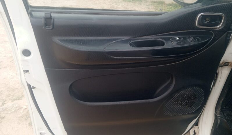 
								 هيونداي – Hyundai فان – H1 ممتلئ									