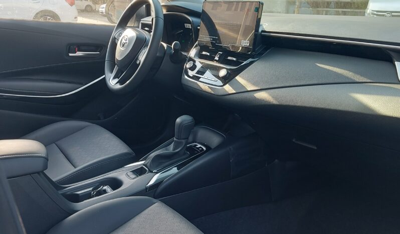 
								 تويوتا – Toyota كورولا – Corolla ممتلئ									