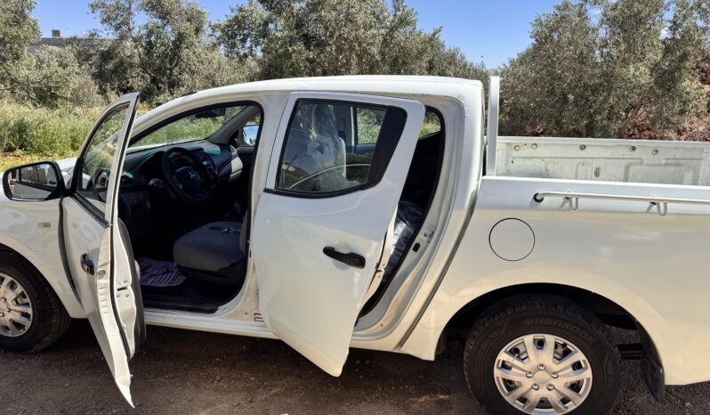 
								 ميتسوبيشي – Mitsubishi L200 ممتلئ									