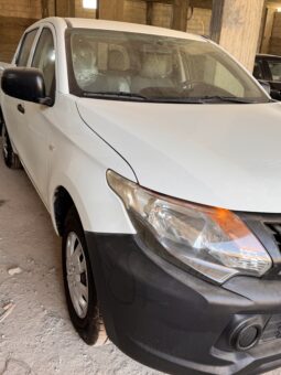 
										 ميتسوبيشي – Mitsubishi L200 ممتلئ									