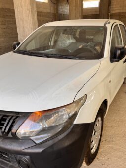 
										 ميتسوبيشي – Mitsubishi L200 ممتلئ									