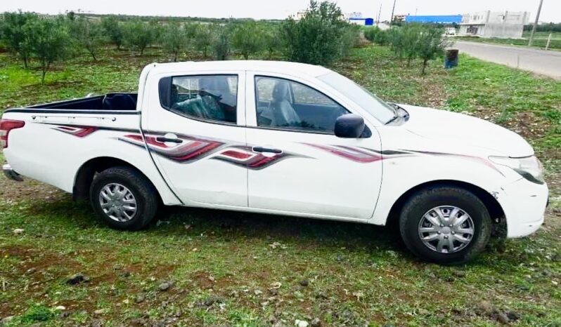 
								 ميتسوبيشي – Mitsubishi L200 ممتلئ									