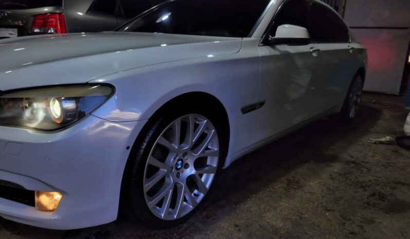 
								 بي ام دابيليو – BMW 740 ممتلئ									