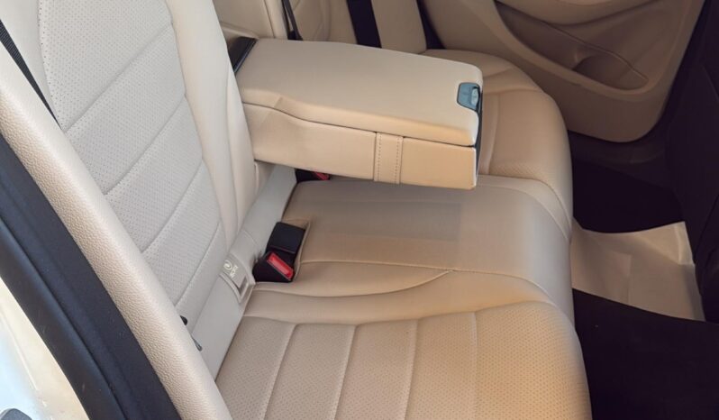 
								 مرسيدس بينز – Mercedes benz C 300 ممتلئ									
