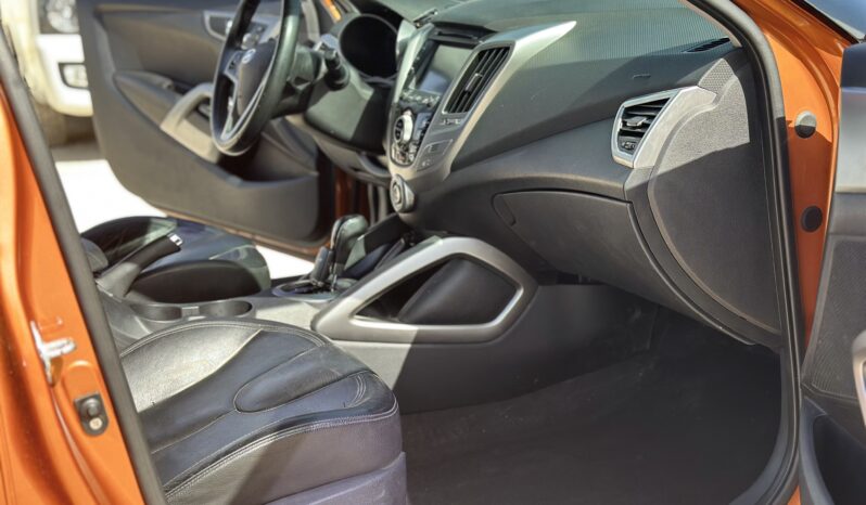 
								 هيونداي – Hyundai فيلستر – Veloster ممتلئ									