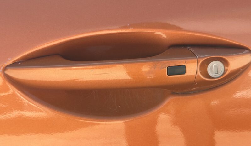 
								 هيونداي – Hyundai فيلستر – Veloster ممتلئ									