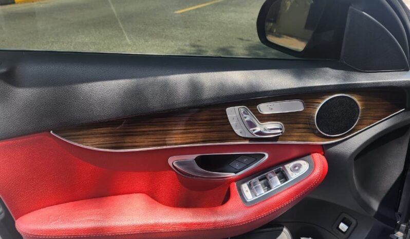 
								 مرسيدس بينز – Mercedes benz C 300 ممتلئ									