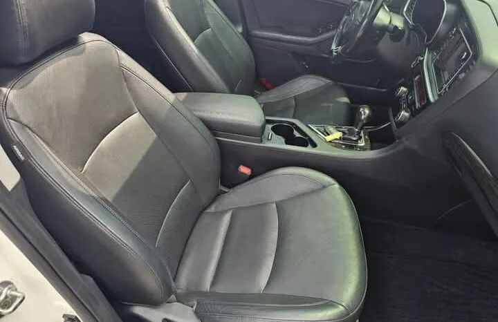 
								 كيا – Kia K5 ممتلئ									
