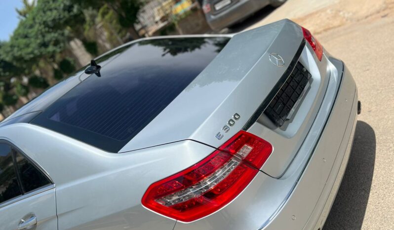 
								 مرسيدس بينز – Mercedes benz 300 ممتلئ									