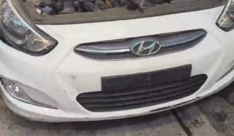 
								 هيونداي – Hyundai اكسنت – accent ممتلئ									