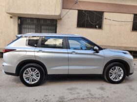 ميتسوبيشي – Mitsubishi Outlander