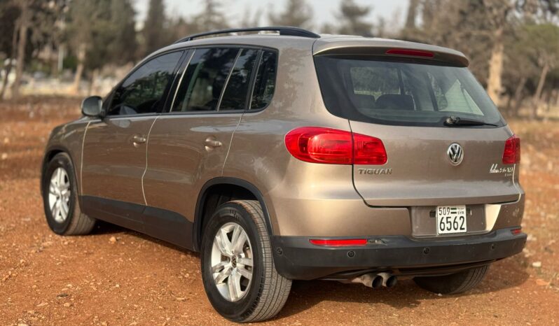 
								 فولكس فاكن – Volkswagen تيغ وان – Tiguan ممتلئ									