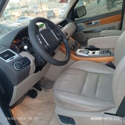
										 لاند روفر – Land Rover سبورت – Range Rover Sport ممتلئ									