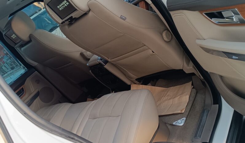 
								 لاند روفر – Land Rover سبورت – Range Rover Sport ممتلئ									