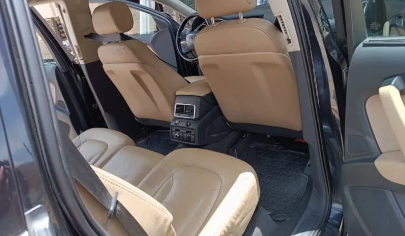 
								 اودي – Audi Q7 ممتلئ									