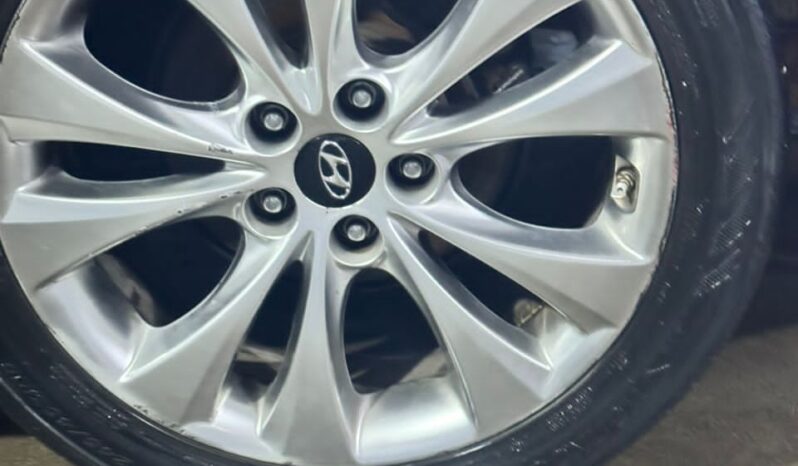 
								 هيونداي – Hyundai ازيرا – Azera ممتلئ									