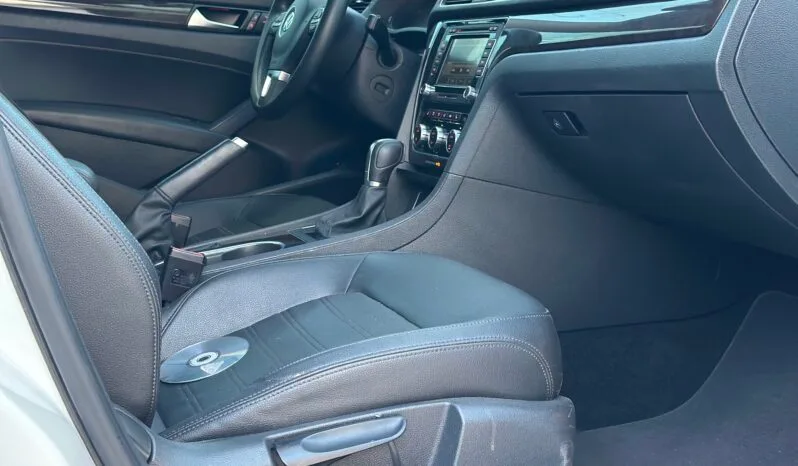 
								 فولكس فاكن – Volkswagen باسات – Passat ممتلئ									