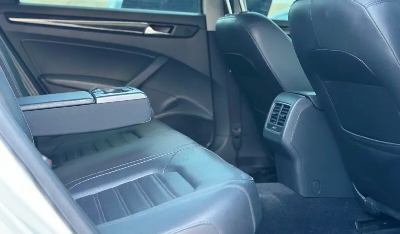 
								 فولكس فاكن – Volkswagen باسات – Passat ممتلئ									