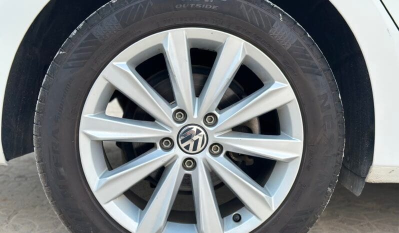 
								 فولكس فاكن – Volkswagen باسات – Passat ممتلئ									