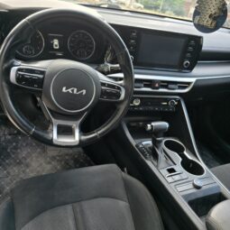 
										 كيا – Kia K5 ممتلئ									