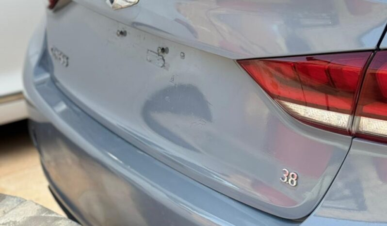 
								 جينيسيس – Genesis G70 ممتلئ									