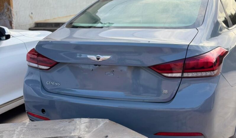 
								 جينيسيس – Genesis G70 ممتلئ									