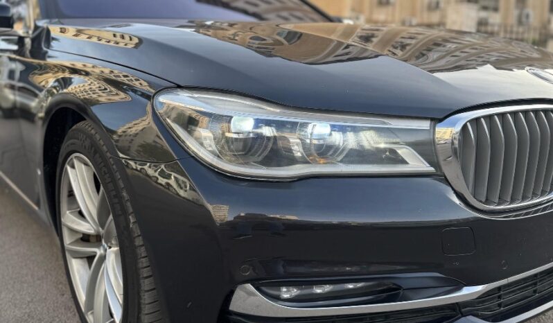 
								 بي ام دابيليو – BMW الفئة 7 – series 7 ممتلئ									