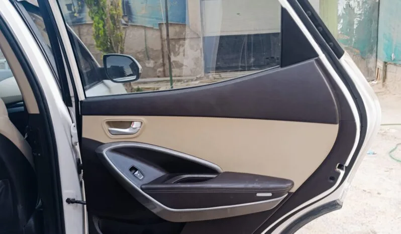 
								 هيونداي – Hyundai santa ممتلئ									