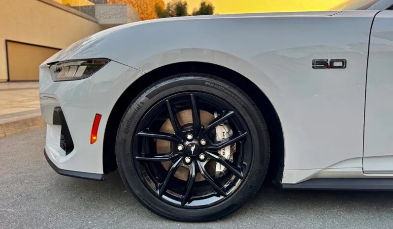 
								 فورد – Ford Mustang ممتلئ									