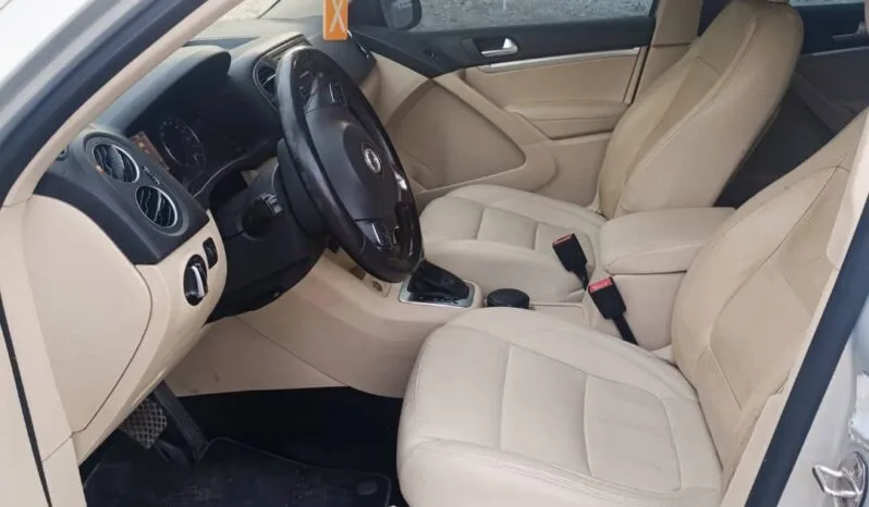 
								 فولكس فاكن – Volkswagen تيغ وان – Tiguan ممتلئ									