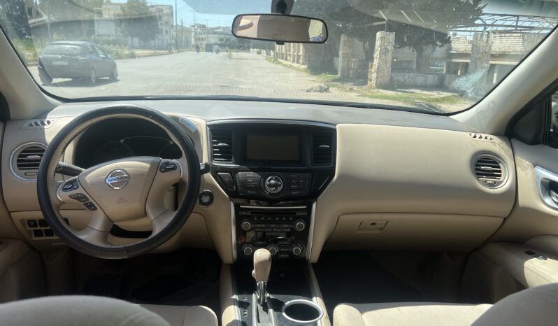 
								 نيسان – Nissan باثفايندر-Pathfinder ممتلئ									