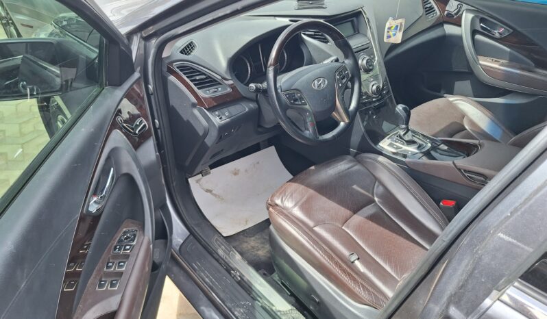 
								 مستعمل هيونداي – Hyundai ازيرا – Azera ممتلئ									
