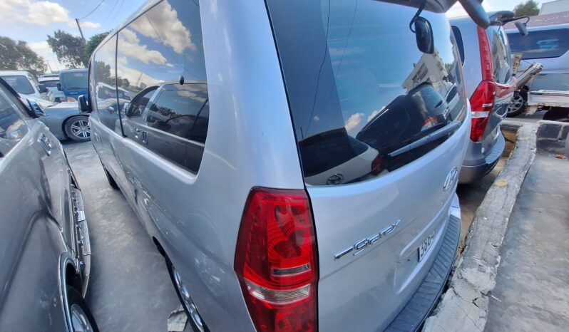 
								 مستعمل هيونداي – Hyundai فان – H1 ممتلئ									