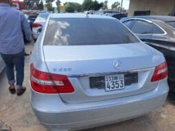 مستعمل مرسيدس بينز – Mercedes benz E220