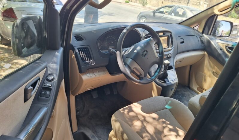 
								 مستعمل هيونداي – Hyundai فان – H1 ممتلئ									