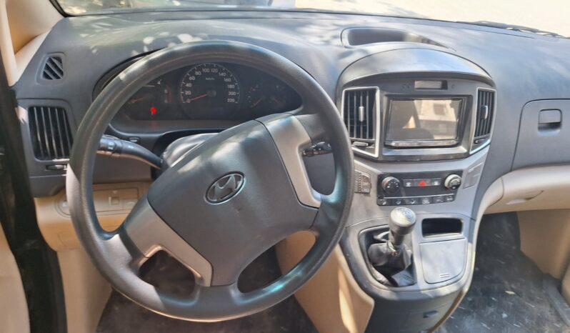 
								 مستعمل هيونداي – Hyundai فان – H1 ممتلئ									