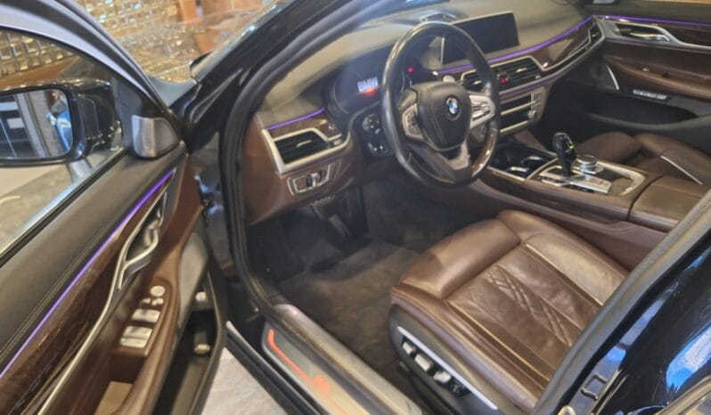 
								 مستعمل بي ام دابيليو – BMW 750 ممتلئ									