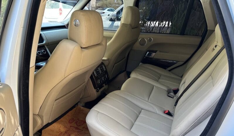 
								 مستعمل لاند روفر – Land Rover فوغ – Range Rover Vogue ممتلئ									