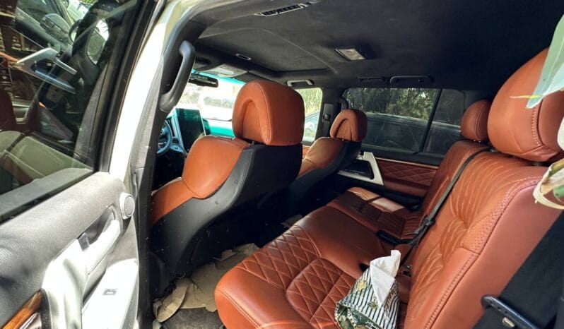 
								 مستعمل تويوتا – Toyota لاند كروزر – Land Cruiser ممتلئ									