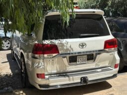 مستعمل تويوتا – Toyota لاند كروزر – Land Cruiser