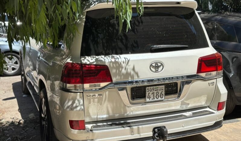 
								 مستعمل تويوتا – Toyota لاند كروزر – Land Cruiser ممتلئ									