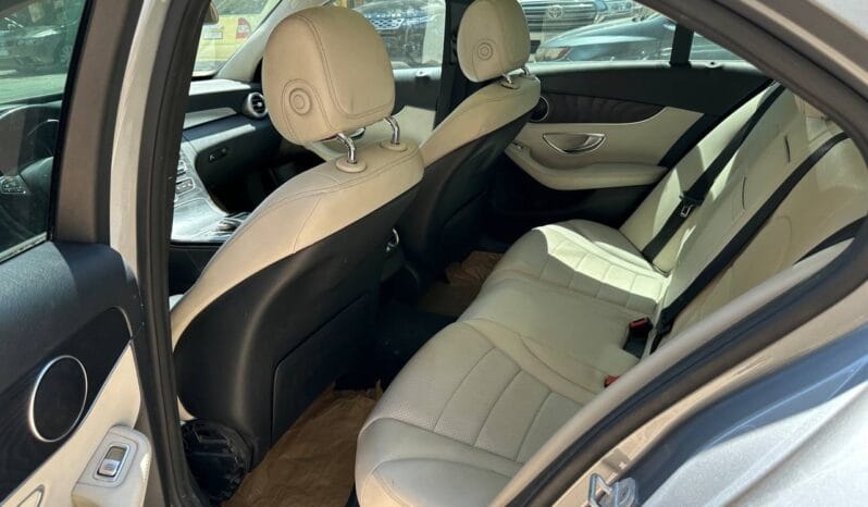 
								 مستعمل مرسيدس بينز – Mercedes benz C 300 ممتلئ									