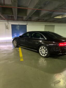 
										 اودي – Audi A8 ممتلئ									