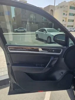 
										 فولكس فاكن – Volkswagen طوارق – Touareg ممتلئ									
