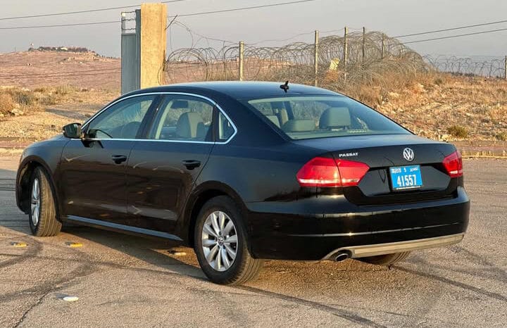 
								 فولكس فاكن – Volkswagen باسات – Passat ممتلئ									