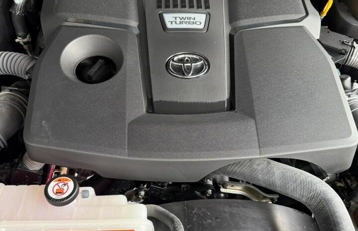 
								 مستعمل تويوتا – Toyota لاند كروزر – Land Cruiser ممتلئ									
