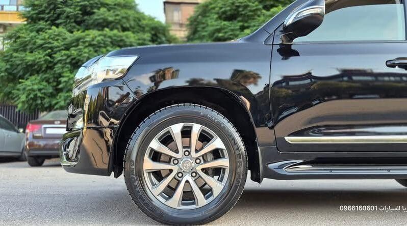 
								 مستعمل تويوتا – Toyota لاند كروزر – Land Cruiser ممتلئ									
