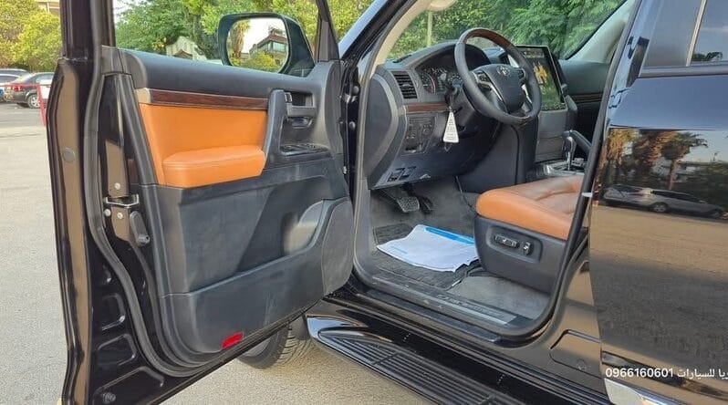 
								 مستعمل تويوتا – Toyota لاند كروزر – Land Cruiser ممتلئ									