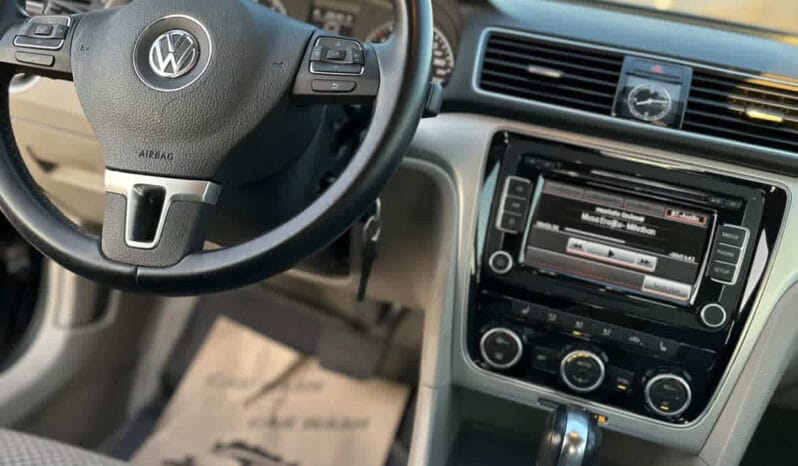 
								 فولكس فاكن – Volkswagen باسات – Passat ممتلئ									