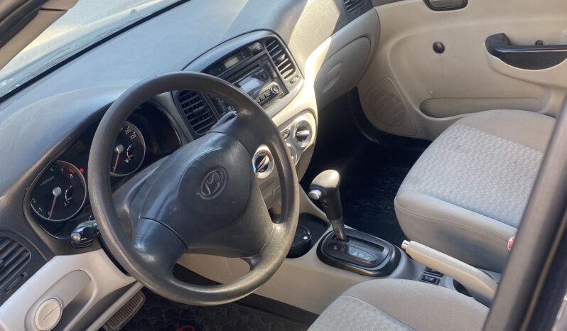 
								 هيونداي – Hyundai فيرنا – Verna ممتلئ									